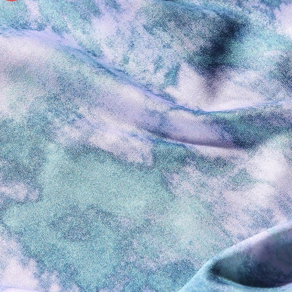 THE NORTH FACE • Women’s Printed Dune Sky Fitted 7/8 Leggings - Picture 4 of 8